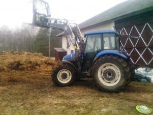 New Holland TD80D