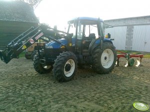 New Holland TD80D 