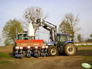 New Holland TD80D 