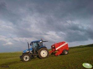 New Holland TD95D + Metal-Fach