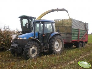 New Holland TD95D + Warfama N218/P