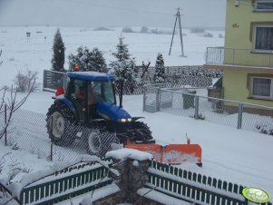 New Holland TD95D