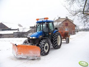 New Holland TD95D