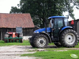 New Holland TD95D