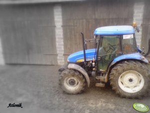 New Holland TD95D