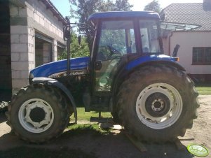 New Holland TD95D