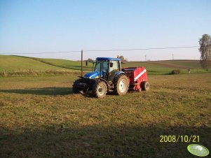 New Holland TD95D+Sokółka Z-562