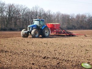 New Holland TG 230 + Vaderstad Spirit 600S