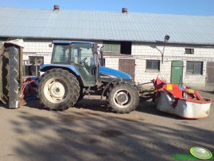 New Holland TL100 i kosiarki