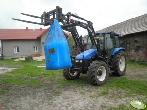 New Holland TL100