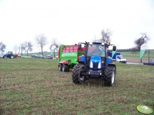 New Holland TL100A + Unia Tytan