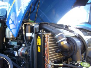 New Holland TL100A