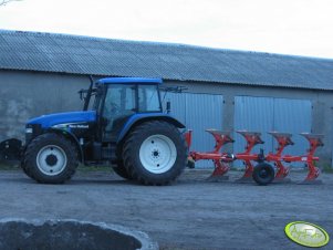 New Holland TM 120 + Kuhn