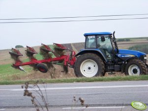 New Holland TM 120