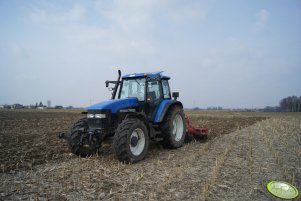 New Holland TM 125 + Ares 