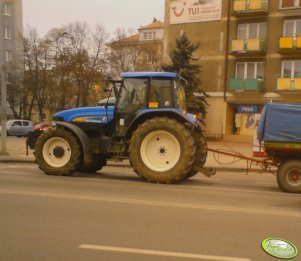 New Holland TM 140