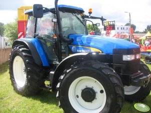 New Holland TM120
