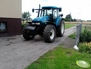 New Holland TM120