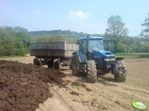 New Holland TM120