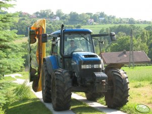 New Holland TM120