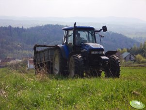 New Holland TM120