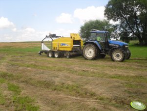 New Holland TM125