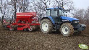 New Holland TM135 + HORSCH Pronto 3DC