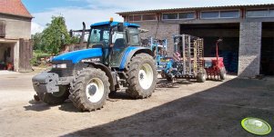 New Holland TM135