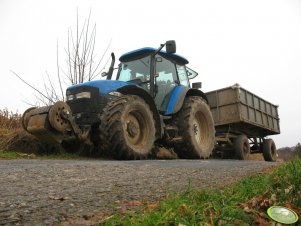 New Holland TM140