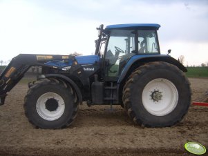 New Holland TM175