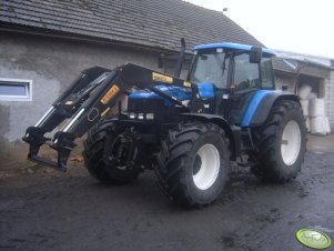 New Holland TM175