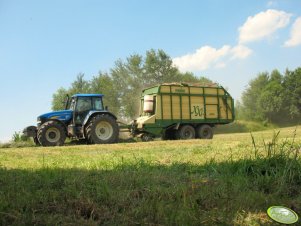 New Holland TM190 + Krone XXL