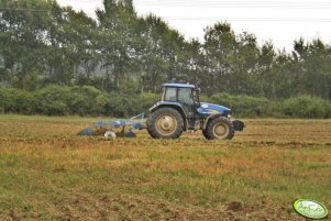 New Holland TM190