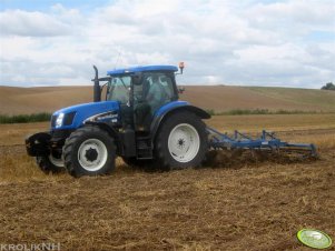 New Holland TS 115A + Frost