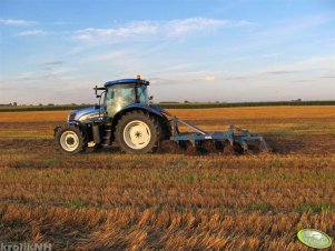 New Holland TS 115A + Frost