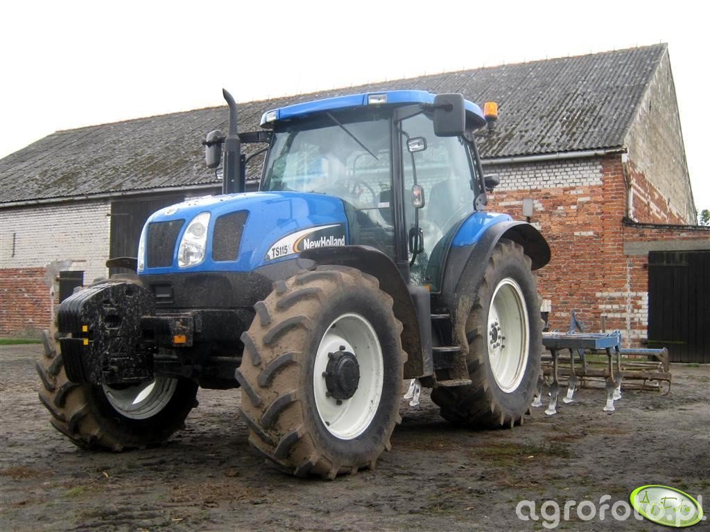 New Holland TS 115A + Frost