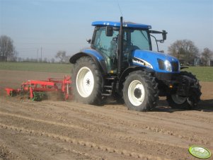 New Holland TS 115A + UNIA KOMBI 4.2 BH