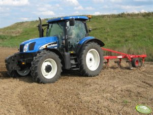 New Holland TS 115A + UNIA TUR 120B 35 4+1