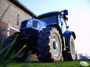 New Holland TS 115A