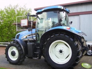 New Holland TS 115A