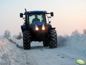 New Holland TS 115A