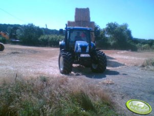 New Holland TS 135 A