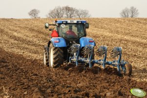 New Holland TS 135A + Överum DX