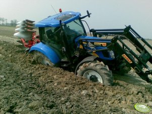 New Holland TS 135A