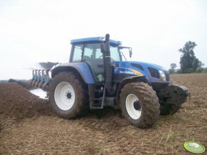 New Holland TVT 170 + Overum 