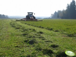 New Holland TVT 175 + zestaw kosiarek