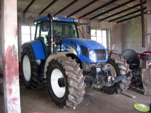 New Holland TVT190