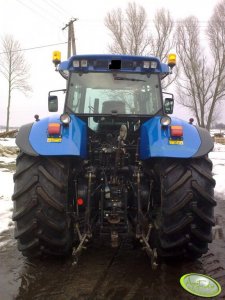 New Holland TVT195