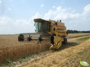 New Holland TX30