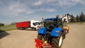 New Holland T6070